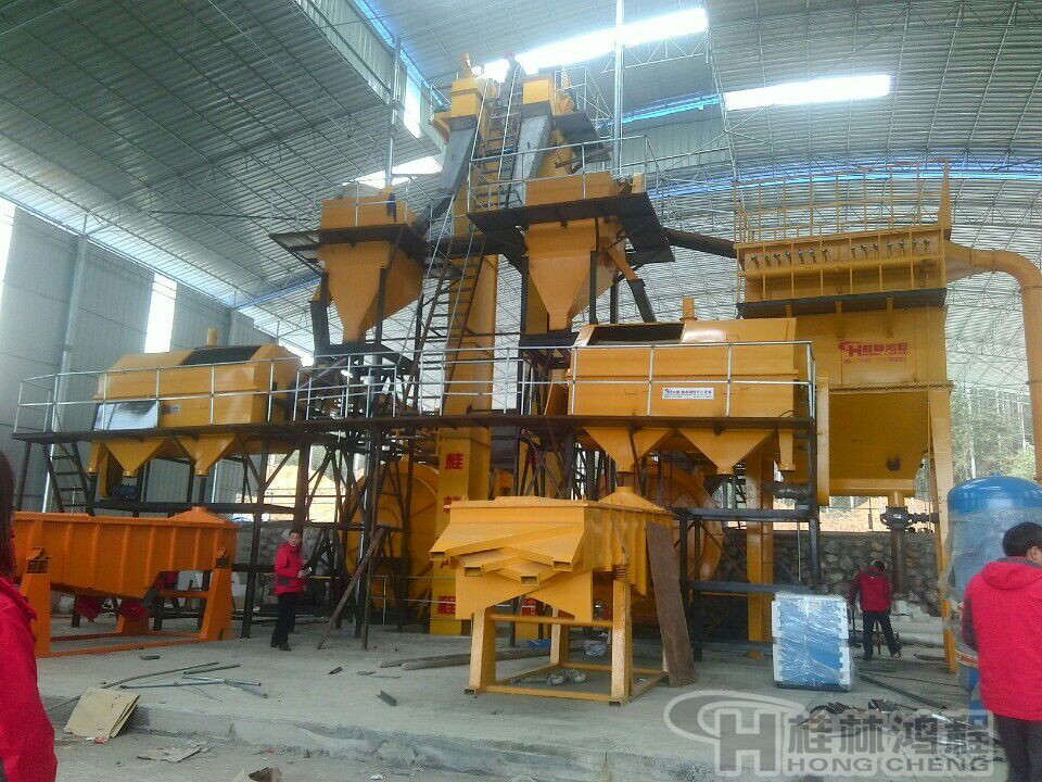 石英砂磨機(jī)，石英砂自磨機(jī)，磨粉機(jī)，制砂機(jī)