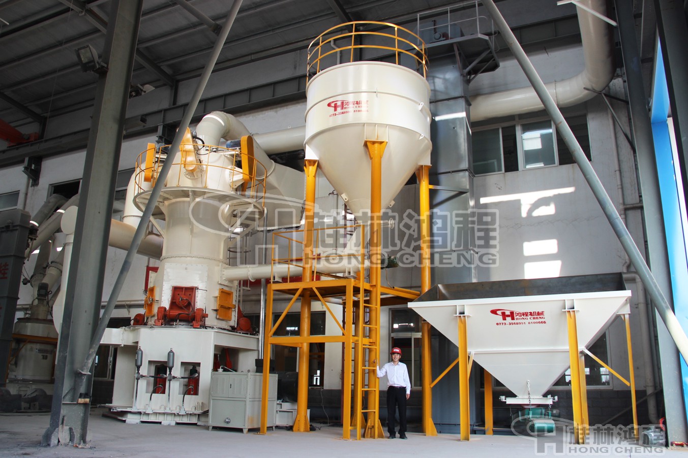 桂林鴻程新型磨粉設(shè)備，方解石超細粉立磨機，立磨，80-2500目方解石粉超細立磨粉機：HLMX系列超細立式磨粉機