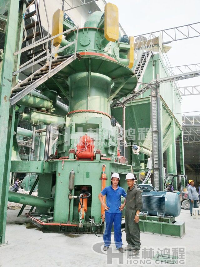 桂林鴻程粉煤灰硅酸鹽水泥立磨 水泥立磨機 礦渣加工環(huán)保型高效節(jié)能磨粉機:HLMX系列超細立式磨粉機 HLMX1100桂林鴻程粉煤灰硅酸鹽水泥立磨 水泥立磨機 礦渣加工環(huán)保型高效節(jié)能磨粉機:HLMX系列超細立式磨粉機