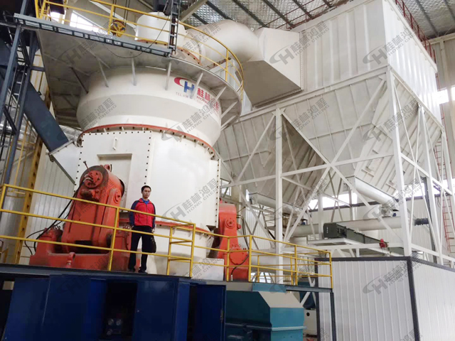 HLM立式磨粉機實現(xiàn)高效制粉 HLM立磨機實現(xiàn)高效制粉