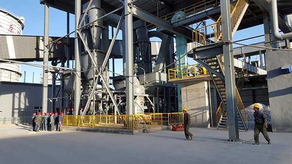 一文洞悉桂林鴻程磨粉機發(fā)展歷史、前景規(guī)劃！