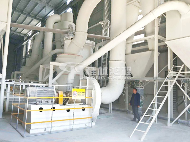 325目石灰石雷蒙磨HC1500擺式磨粉機(jī) 325目石灰石雷蒙磨HC1500擺式磨粉機(jī)安徽