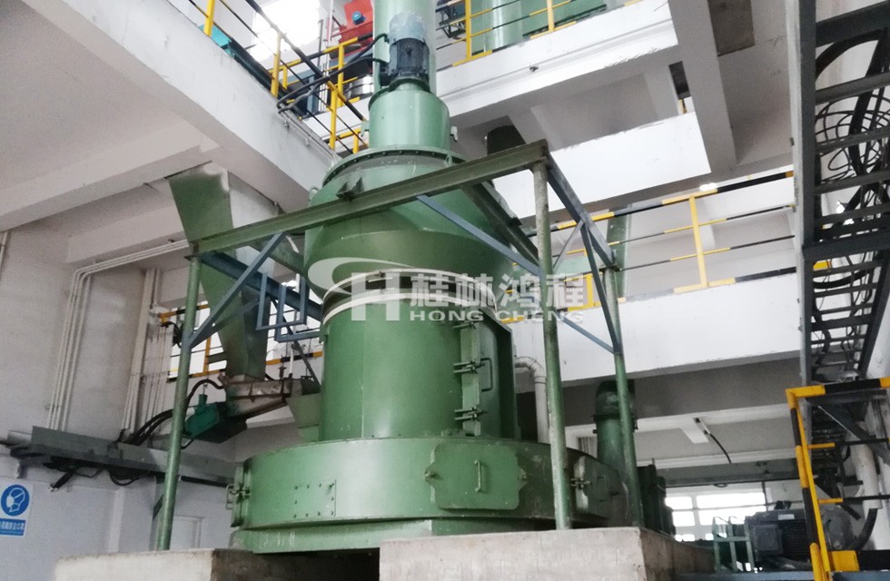 5R4121打礦石粉機(jī)器多少錢一臺 雷蒙磨粉機(jī)多少錢一臺？幾萬到幾十萬不等