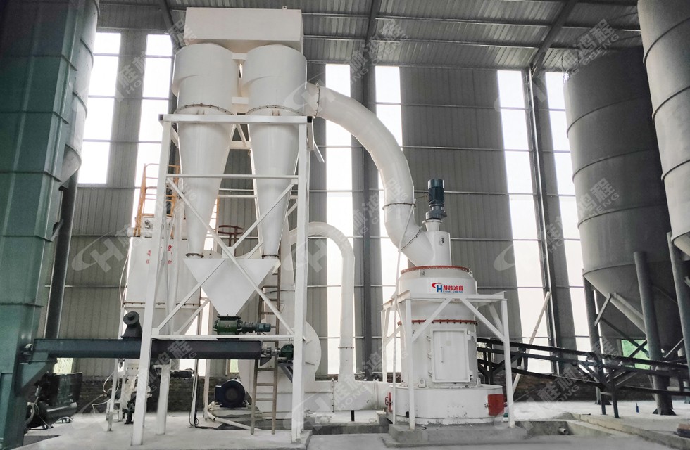 熟石灰生產(chǎn)設(shè)備 生石灰雷蒙機(jī)、生石灰立式磨粉機(jī)